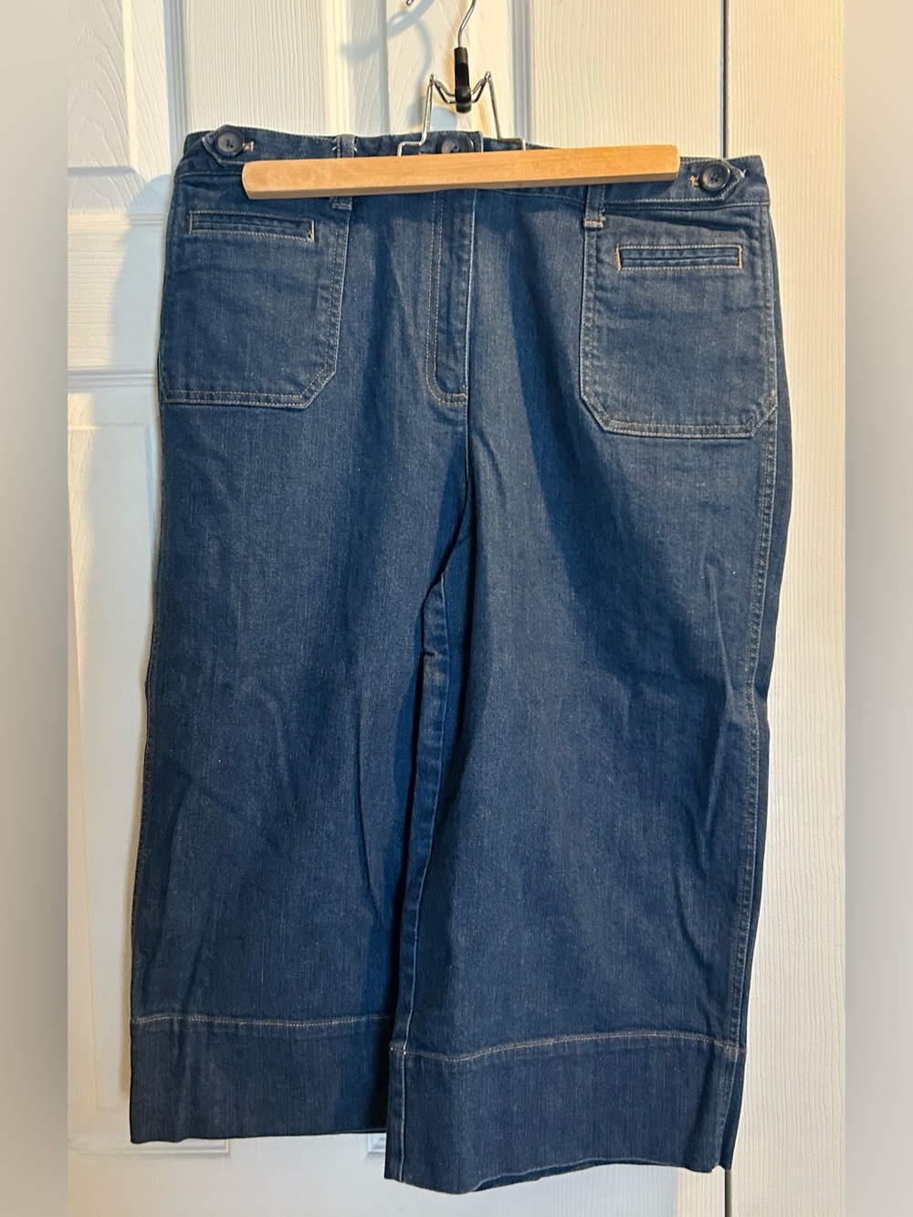 Talbots Blue Denim Stretch capris